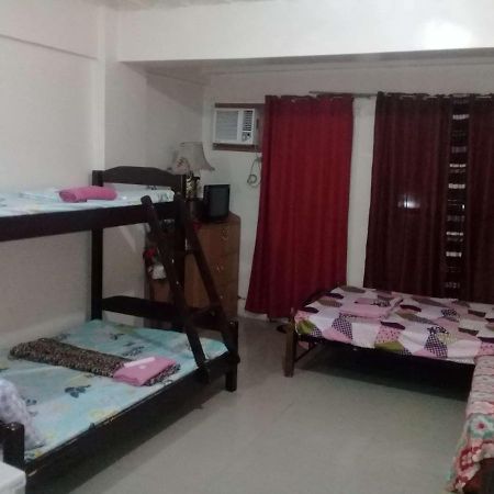 Ekonumi Rooms At Moonwalk Paranaque Paranaque City Exterior foto