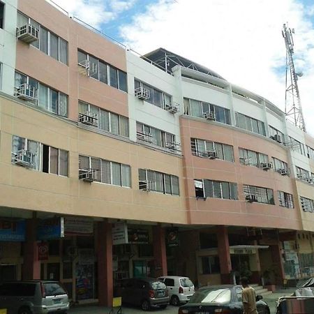 Ekonumi Rooms At Moonwalk Paranaque Paranaque City Exterior foto