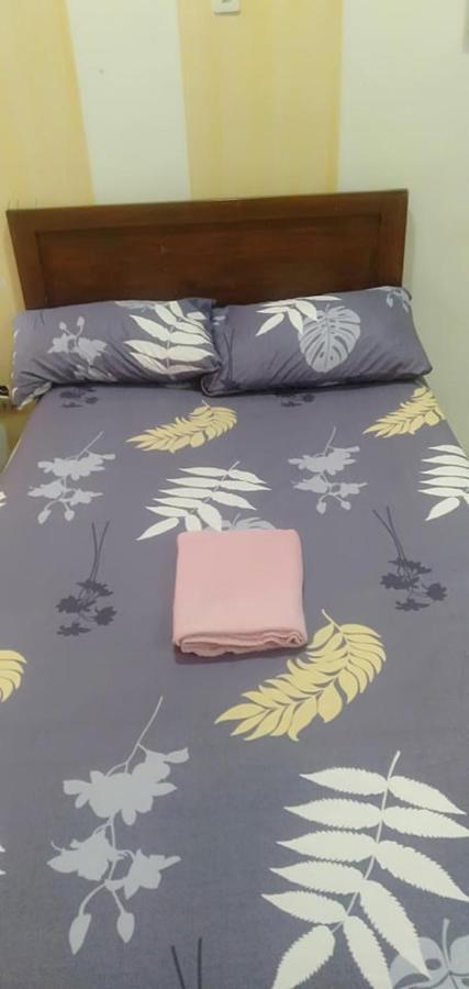 Ekonumi Rooms At Moonwalk Paranaque Paranaque City Exterior foto