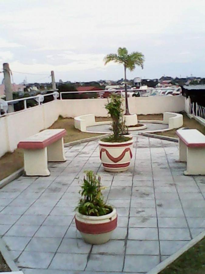 Ekonumi Rooms At Moonwalk Paranaque Paranaque City Exterior foto
